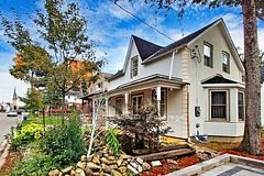 62 Centre Street W, Richmond Hill, ON L4C 3P7