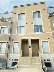 150 Honeycrisp Crescent 274, Vaughan, ON L4K 0N7