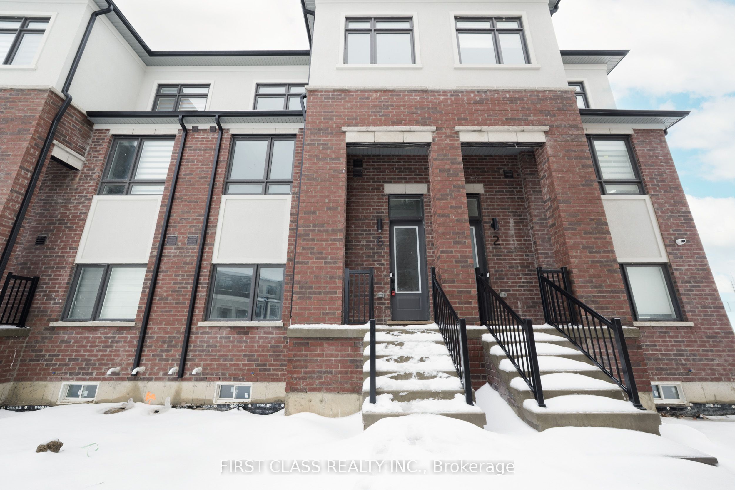 6 Honey Milk Lane, Richmond Hill, ON L4B 0J5