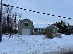 27182A Civic Centre Road Upper, Georgina, ON L4P 3E9