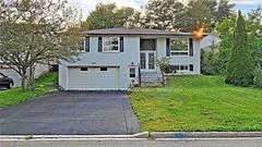 360 Dixon Boulevard, Newmarket, ON L3Y 5C4