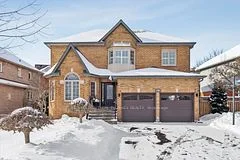 618 Ponting Place, Newmarket, ON L3X 1T4