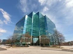1595 16th Avenue Unit 205, Richmond Hill, On L4b 3n9
