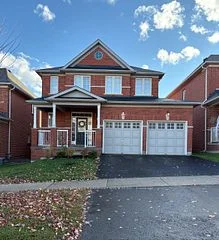 15 Grey Wing Avenue, Georgina, ON L4P 0E8