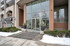 281 Woodbridge Avenue 540, Vaughan, ON L4L 0C6