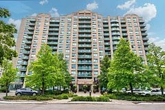 39 Oneida Crescent 1103, Richmond Hill, ON L4B 4T9