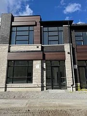 53 Harold Wilson Lane Main, Richmond Hill, ON L4S 0M3
