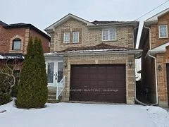 81 Clearmeadow Boulevard Bsmt, Newmarket, ON L3X 2M6