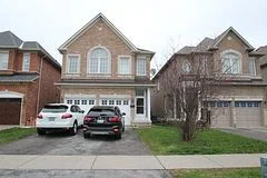 132 Farmstead Road, Richmond Hill, ON L4S 1X2