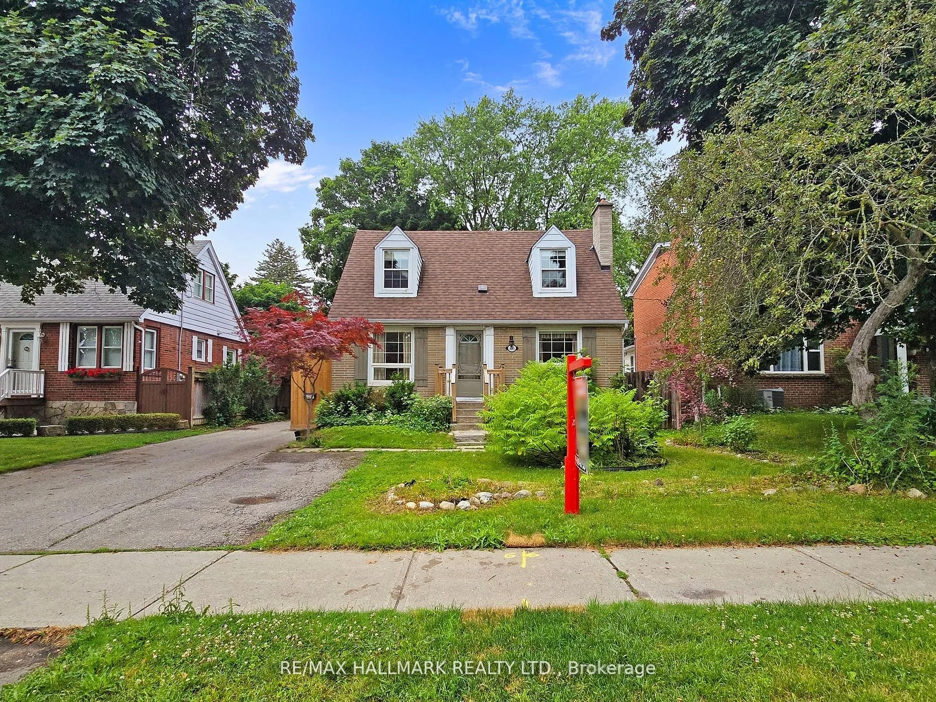 86 Ruggles Avenue, Richmond Hill, ON L4C 1Y2