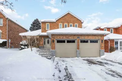 Detached in Aurora