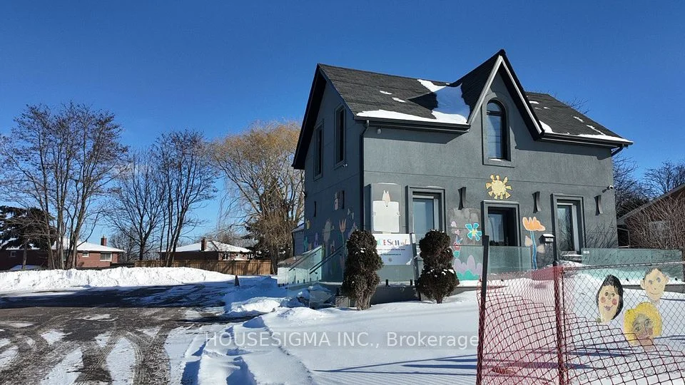 17867 Yonge Street, Newmarket, On L3y 8z3