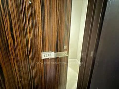 325 South Park Road 1218, Markham, On L3t 0b8