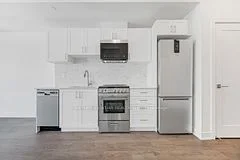 705 Davis Drive 1307, Newmarket, ON L3T 0J1
