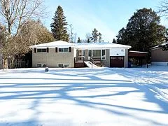 105 Park Avenue, Newmarket, On L3y 1t6