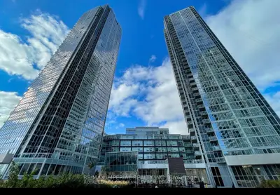Condo Apartment in Vaughan