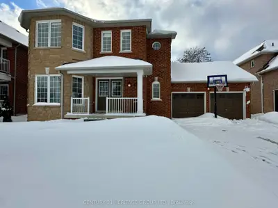 Detached in Uxbridge