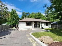 9884 Bayview Avenue Lower, Richmond Hill, ON L4C 2L3