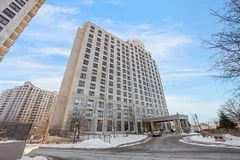 9235 Jane Street 606, Vaughan, ON L6A 0J8