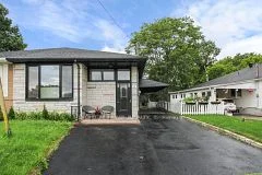78 Longford Drive Upper, Newmarket, ON L3Y 2Y4