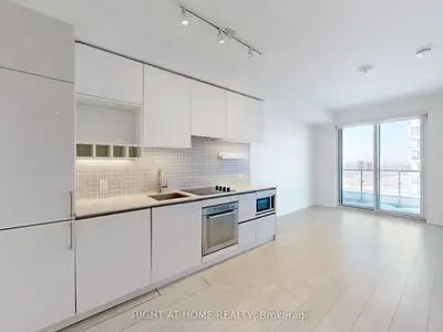 950 Portage Parkway 3311, Vaughan, ON L4K 3W4