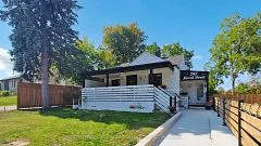 242 Muriel Street, Newmarket, ON L3Y 3N3