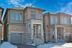 72 Falconridge Terrace, East Gwillimbury, ON L9N 0R2
