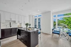 6 Howick Lane, Richmond Hill, ON L4C 6E4