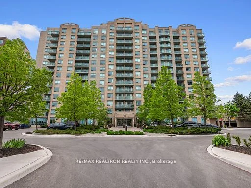 39 Oneida Crescent 720, Richmond Hill, ON L4B 4T9