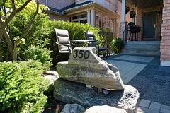 350 Hewitt Circle, Newmarket, ON L3X 2H1