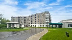 2200 John Street 412, Markham, ON L3T 7S7