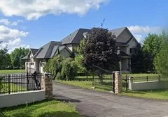 43 Grayfield Drive, Whitchurch-Stouffville, ON L4A 0B1