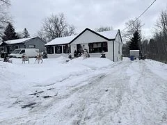 86 Roxborough Road, Newmarket, ON L3Y 3L2