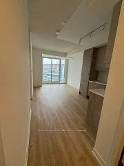 292 Verdale Crossing 1714, Markham, ON L6G 0H6