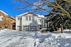 66 Hillhurst Drive, Richmond Hill, ON L4B 2V3