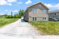 #B 177 The Queensway S, Georgina, ON, L4P 2A3