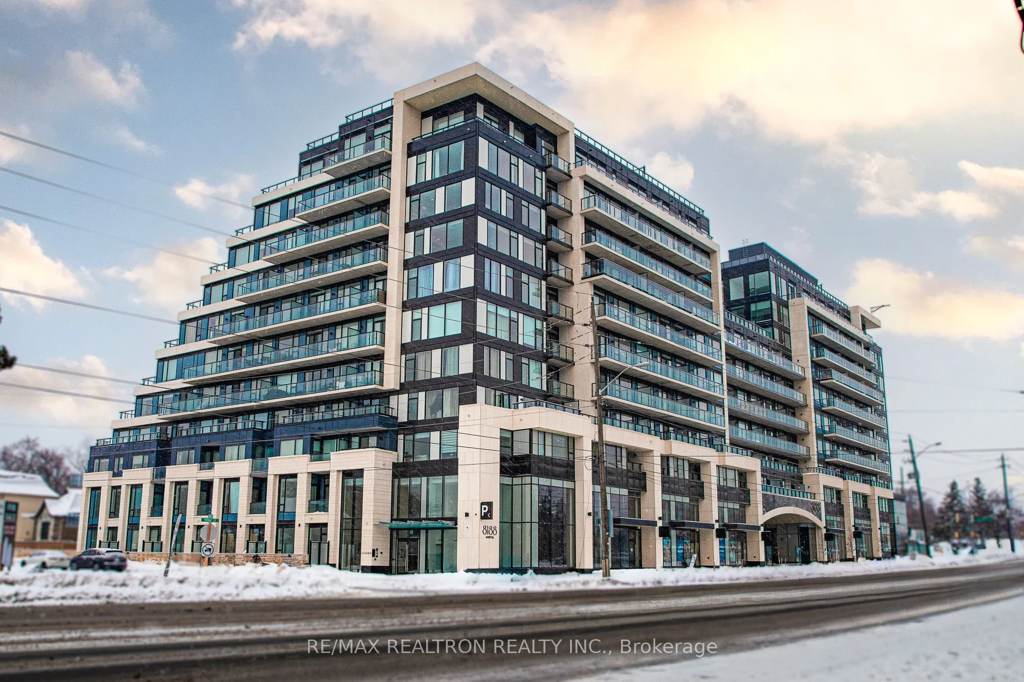 8188 Yonge Street 118, Vaughan, ON L4J 0M2