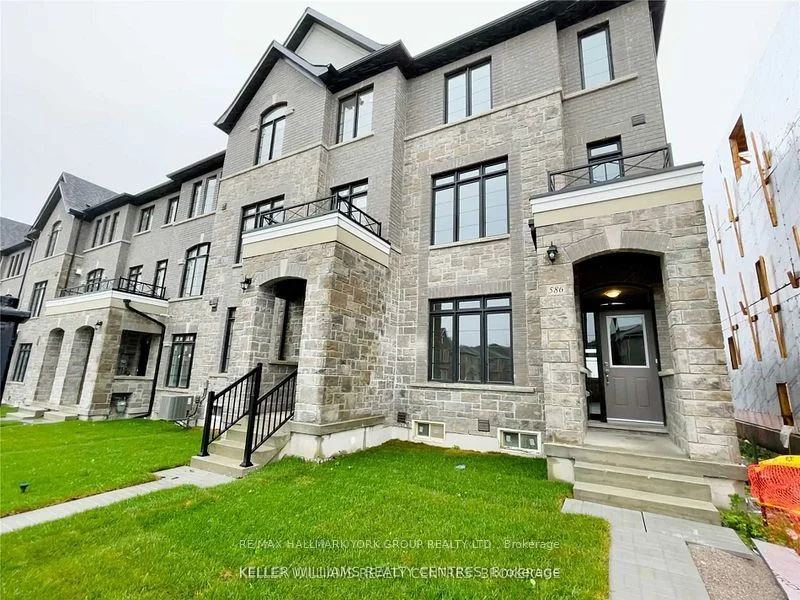 586 Murrell Boulevard, East Gwillimbury, On L9n 0l6