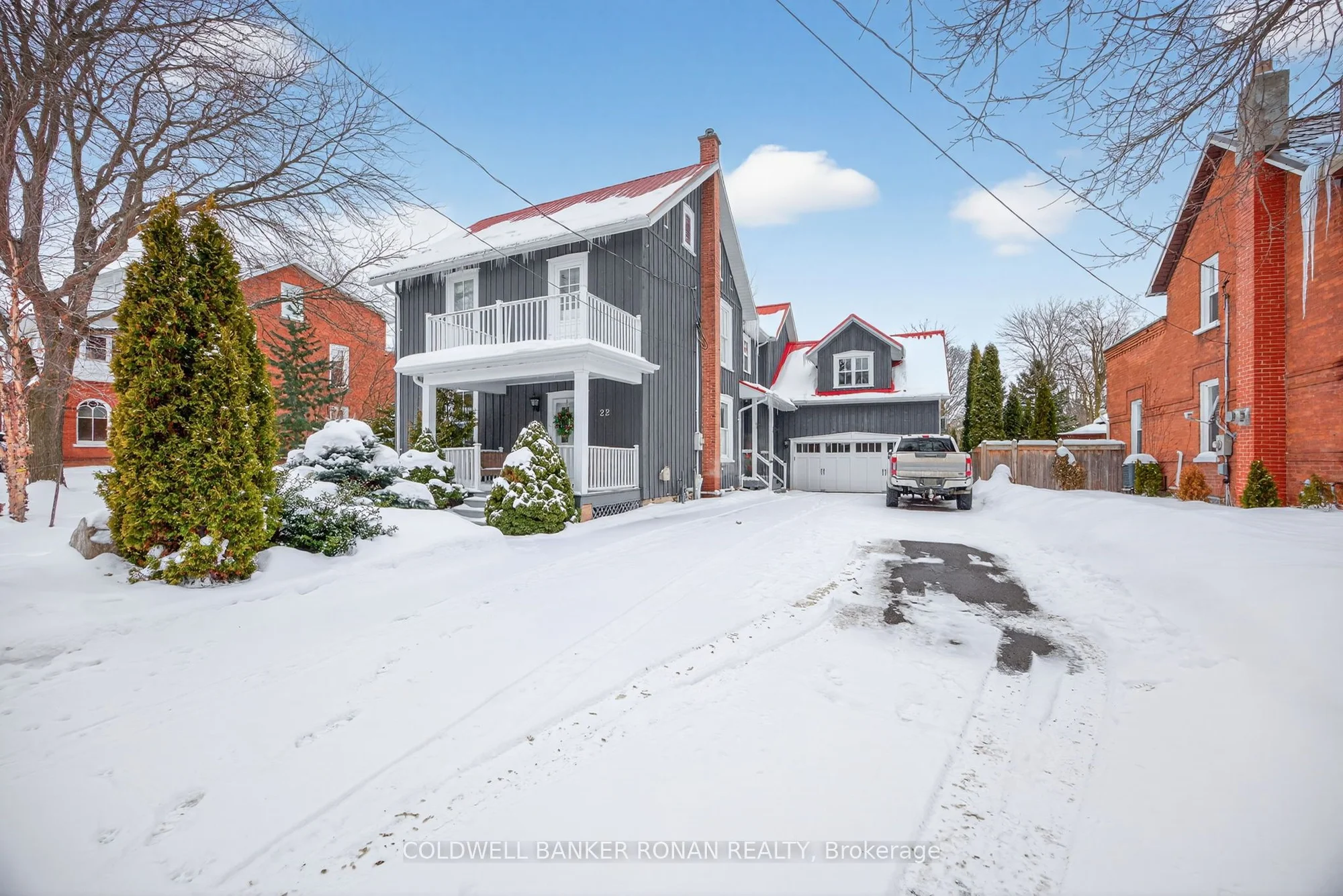 Detached in New Tecumseth