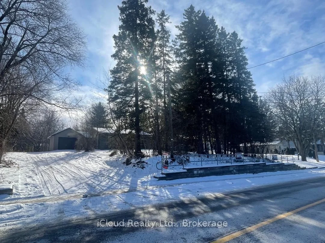 541 Sunset Beach Road, Richmond Hill, On L4e 3j8