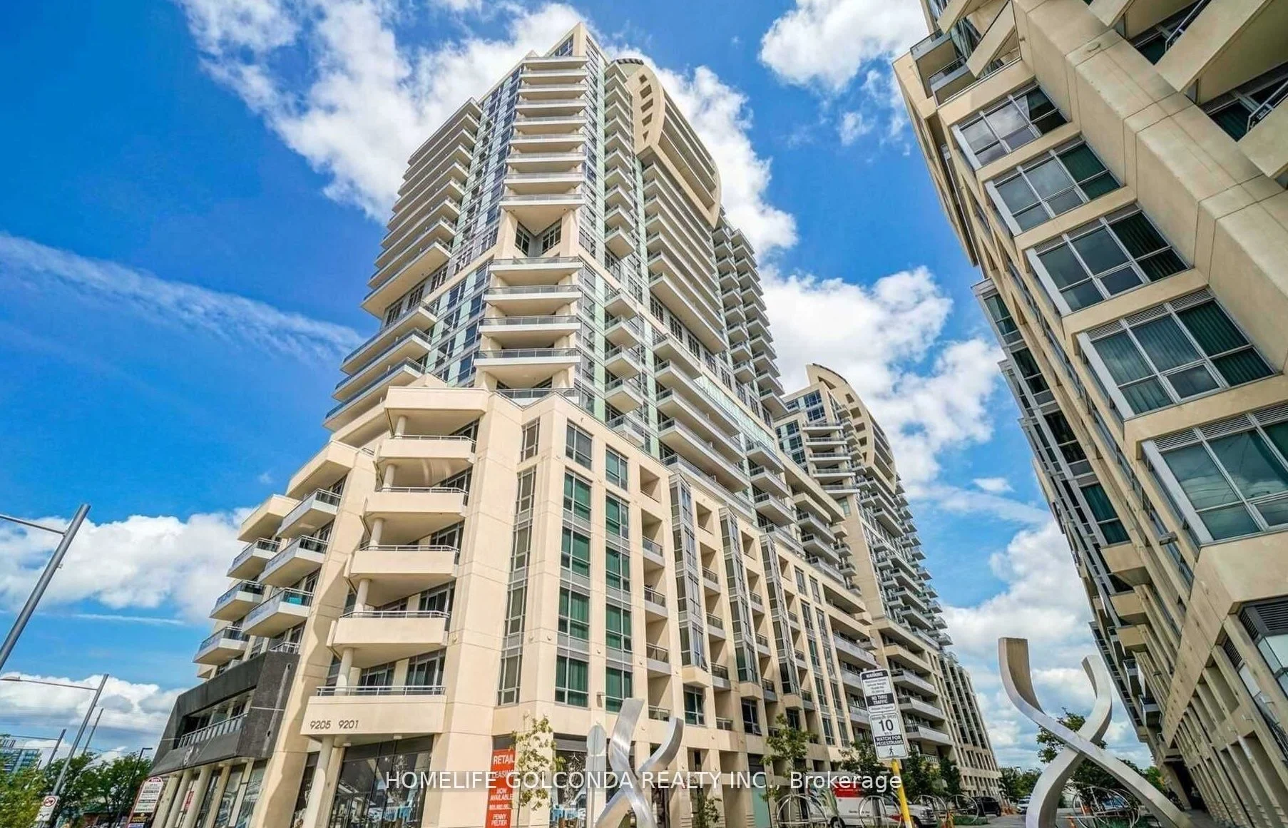 9201 Yonge Street 1905, Richmond Hill, ON L4C 1H9