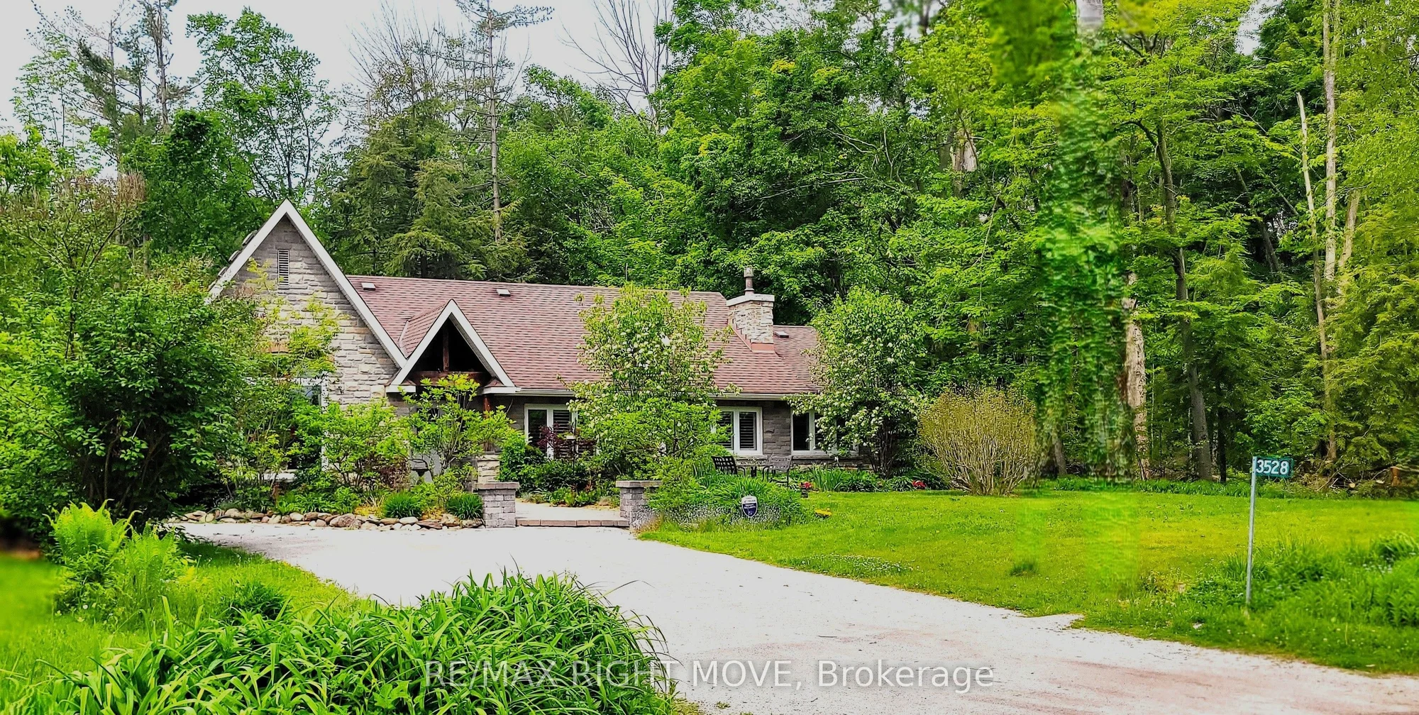 3528 Glenhaven Beach Road, Innisfil, On L9s 2z3