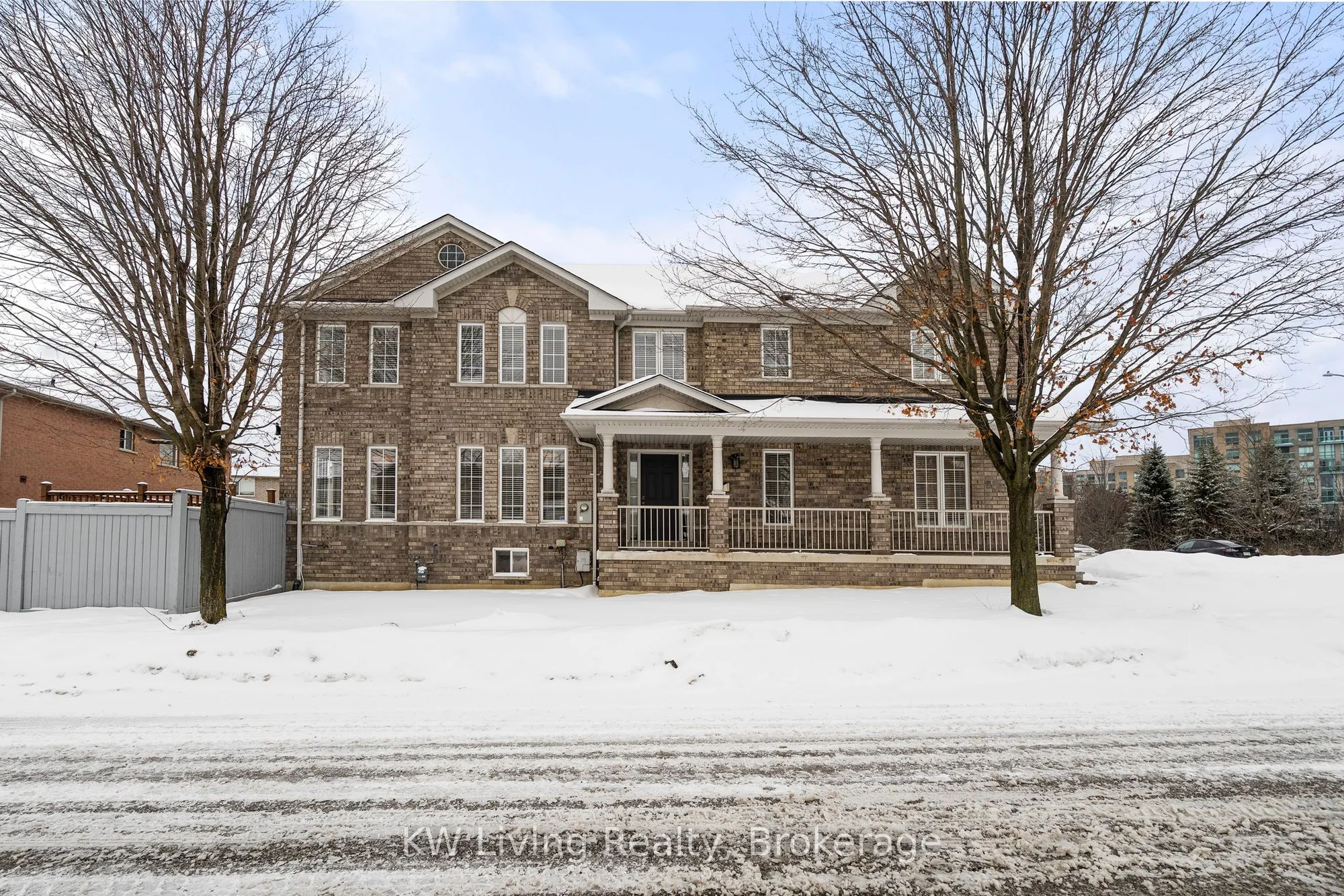 108 King William Crescent, Richmond Hill, ON L4B 4T1