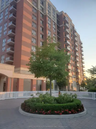 75 King William Crescent 609, Richmond Hill, On L4b 0c1