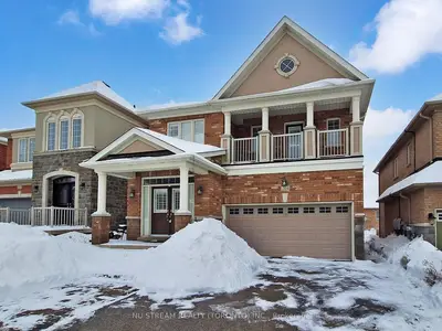 224 Aspenwood Drive Upper, Newmarket, On L3x 3l1