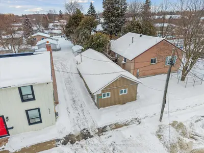 19273 Yonge Street, East Gwillimbury, ON L9N 1L1