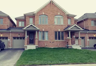 46 Jake Smith Way, Whitchurch-Stouffville, ON L4A 4P8
