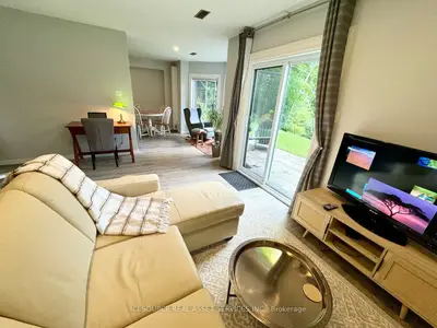27 Valley Trail Basement, East Gwillimbury, On L3y 4v8
