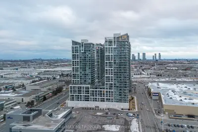 9000 Jane Street 1214, Vaughan, ON L4K 0M6