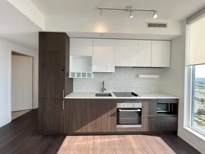 5 Buttermill Avenue 2210, Vaughan, ON L4K 0J5